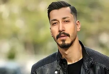 چهره جذاب بهرام افشاری در اولین فیلمی که بازی کرد/ ببینید