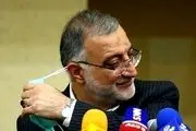 این عکس ""زاکانی" در کنار این زن بی حجاب در خارج سوژه شد/ عکس