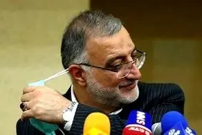 این عکس ""زاکانی" در کنار این زن بی حجاب در خارج سوژه شد/ عکس