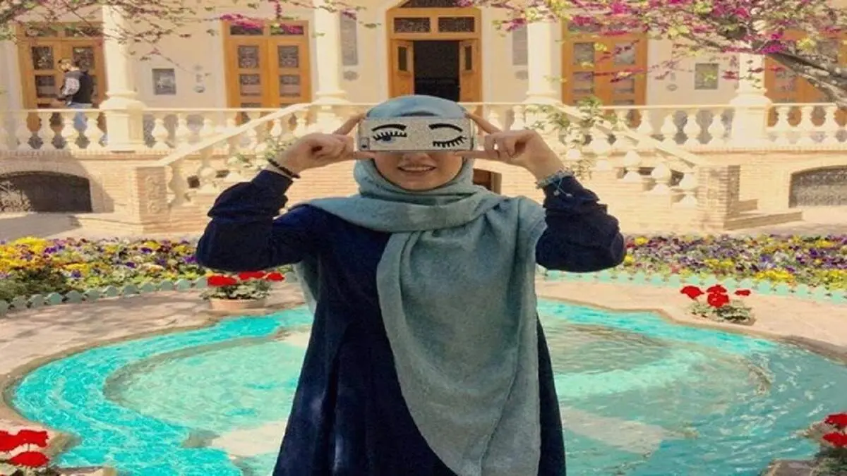 
اینستاگرام از زبان اینفلوئنسرها/ نه کیف و کفشم برند است نه خانه و زندگی ام تمیز!