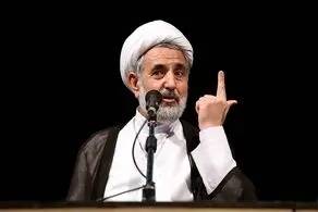 اگر بنده از بیرون به صورت اتوبوسی و قطاری افرادی را وارد مجلس کردم تکلیف کارمندی که ۲۰، ۳۰ سال  در انتظار رسیدن به قله بوده چه می‌شود؟