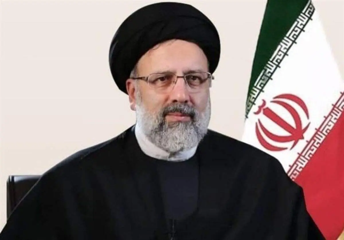 دولت مردمی "خدمتگزار" است نه "منت گذار"