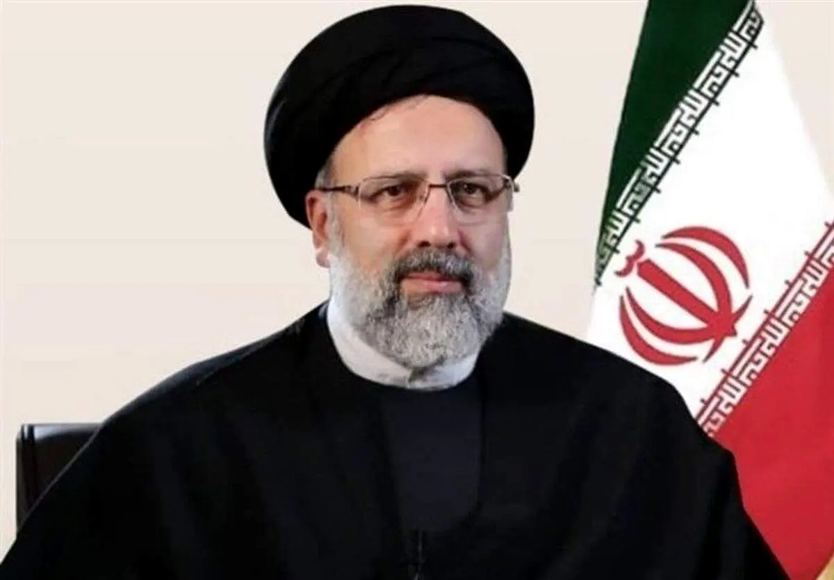 دولت مردمی "خدمتگزار" است نه "منت گذار"