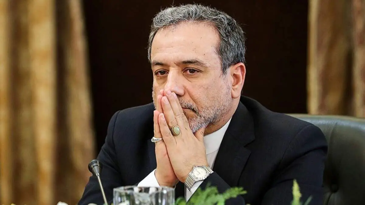 آرزوی سلامتی برای مادر ژاپنی شهید دوران دفاع مقدس توسط عراقچی
