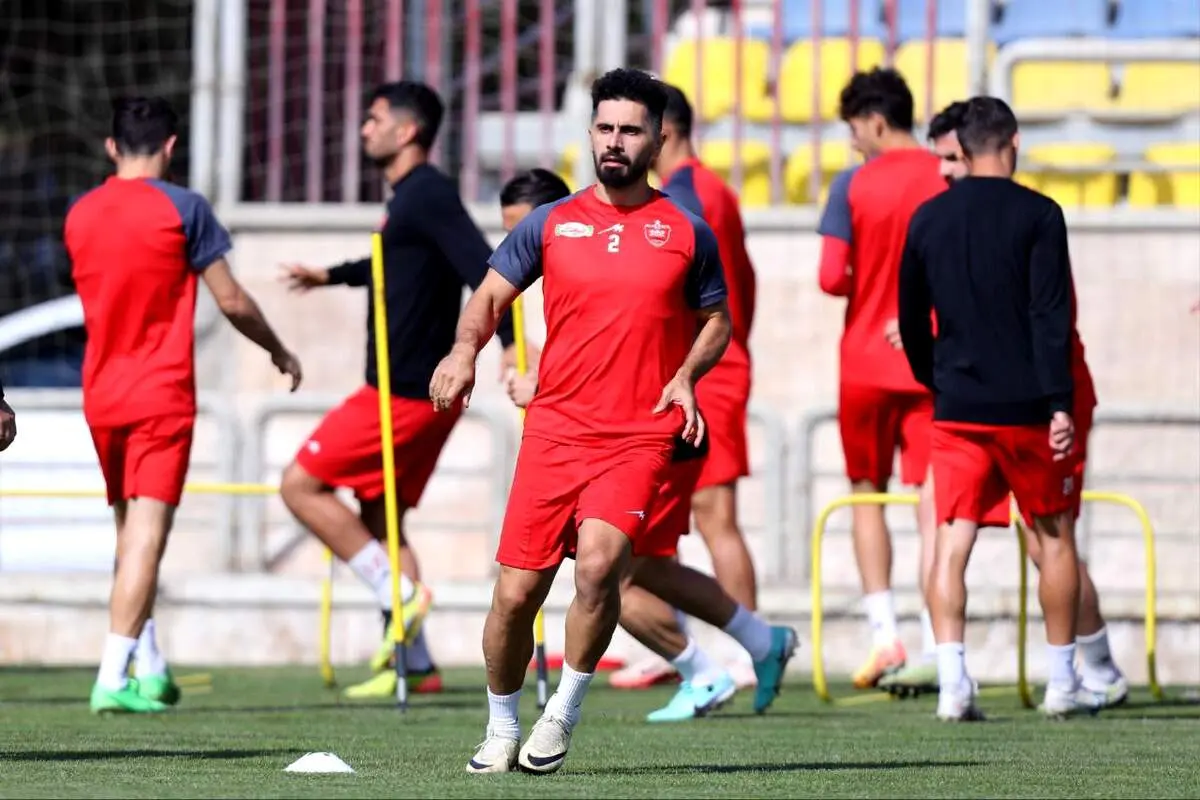 باشگاه پرسپولیس منتشر کرد؛ تصویر اورونوف در تمرینات تیم