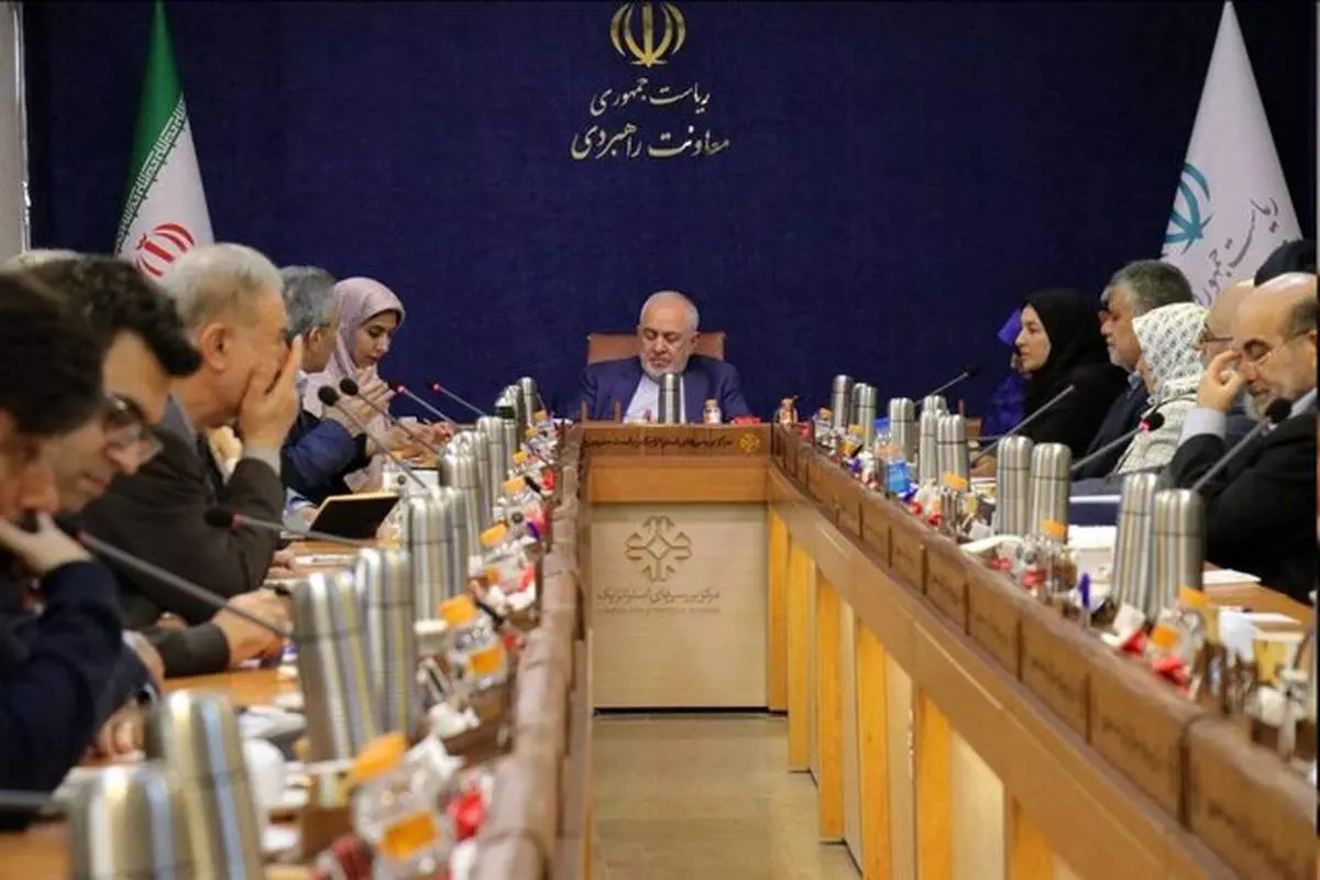 بررسی راهکارهای کمک به بیماران صعبالعلاج در حضور ظریف