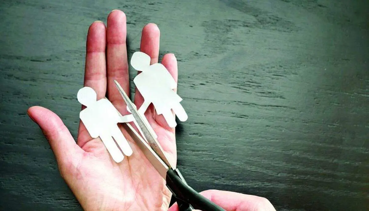 همخوابی زن شوهردار بی‌آبرو با پسر همسایه/ احمد به شوهرم گفت که ما باهم دوست بودیم