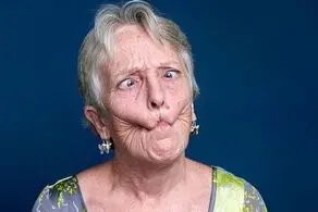 این دختر جوان برنده مسابقه زشت‌ترین شکلک شد! + عکس