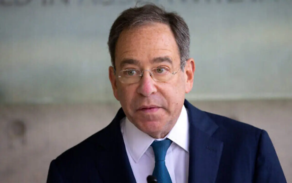 سفیر آمریکا، وزیر اسرائیلی را از هواپیما به بیرون پرت کرد؟