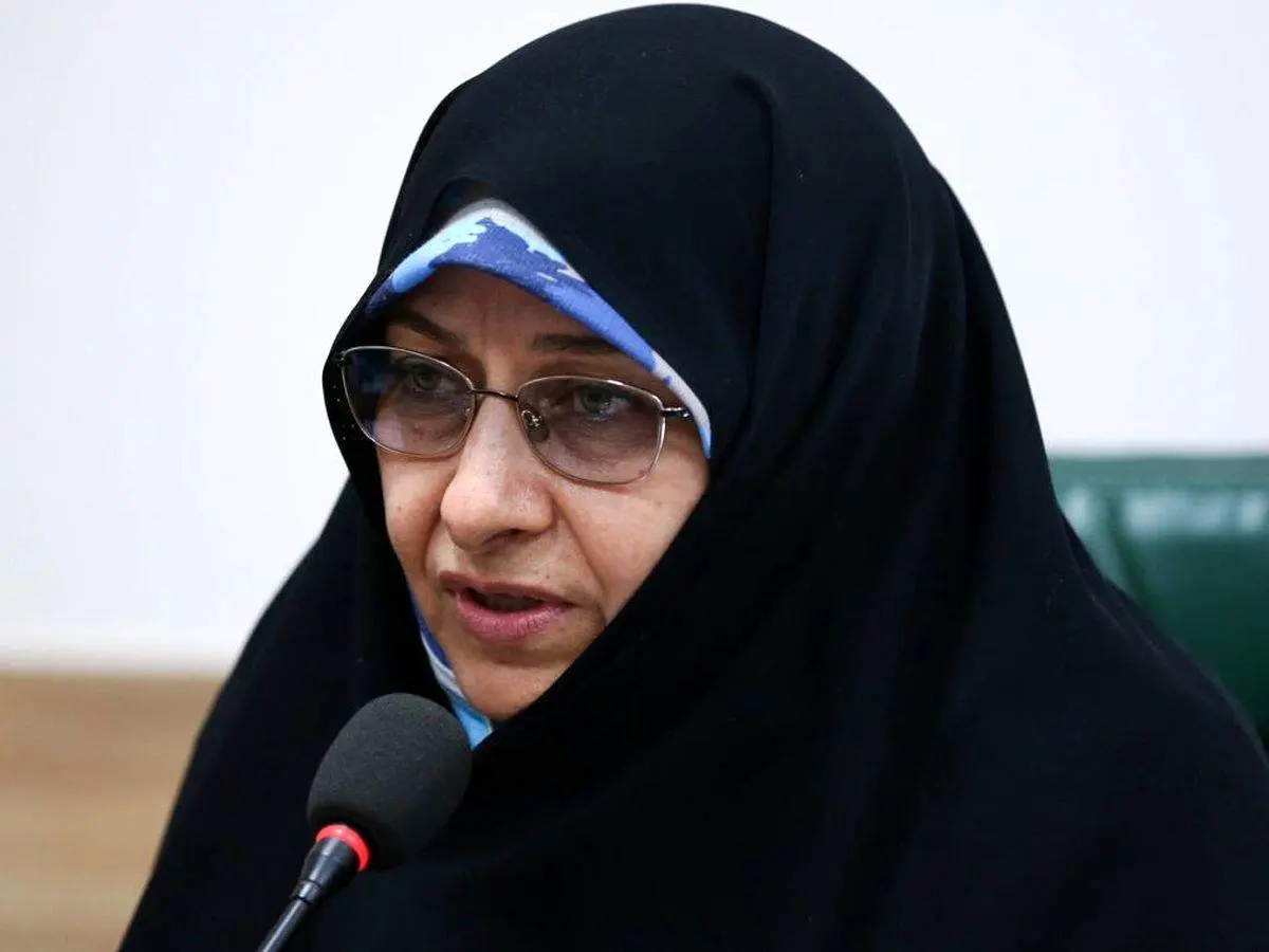 از ویدئوی لب‌ خوانی تا حذف تصویر امام خمینی