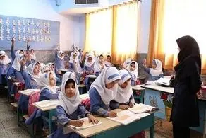  تصویری از تابلوی یک مدرسه دخترانه در ارومیه بسیارپر بازدید شد/ عکس

