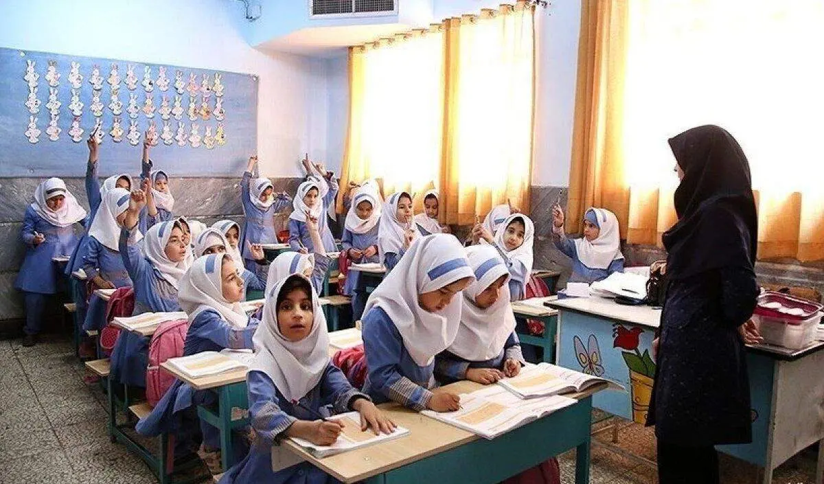 مدارس کشور تا پایان سال مجازی شد؟