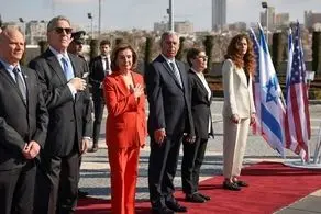 هیچ دوستی بهتر از نانسی پلوسی نداریم