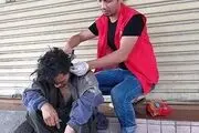 کمک عجیب این مرد به بی‌خانمان‌ها همه را میخکوب کرد!+عکس