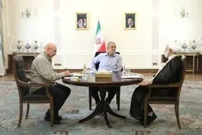 تاکید سران سه قوه بر اتخاذ رویکردهای هماهنگ برای تأمین منافع و مصالح عمومی