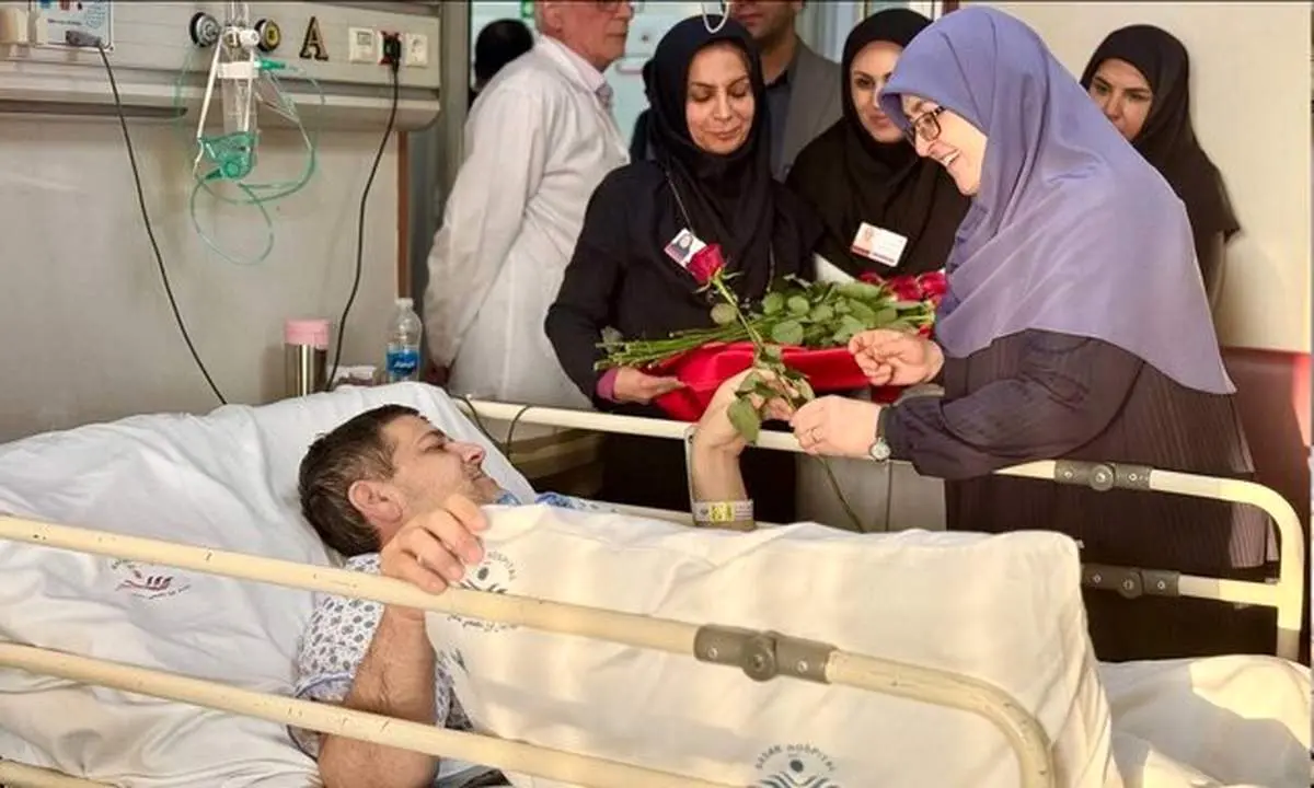 سخنگوی دولت از جانبازان دفاع مقدس عیادت کرد 