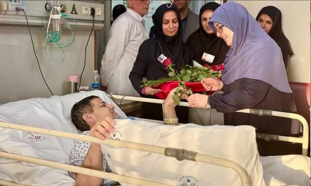 سخنگوی دولت از جانبازان دفاع مقدس عیادت کرد 
