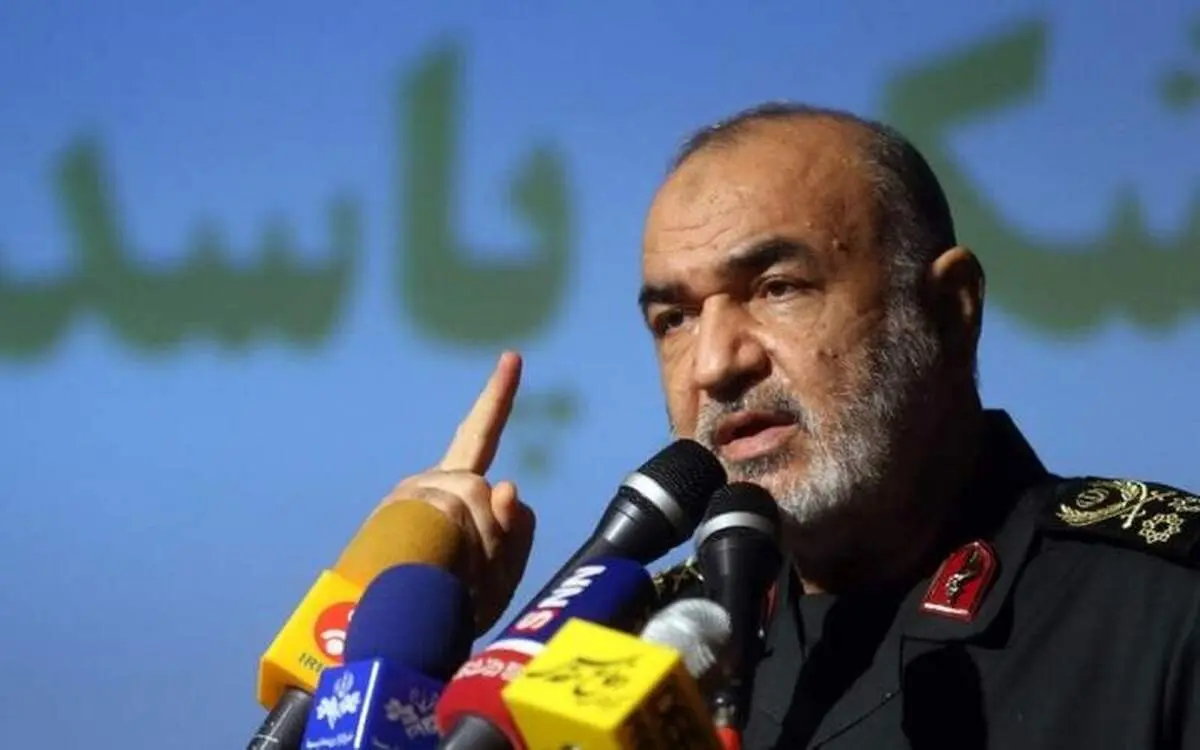 واکنش فرمانده کل سپاه به خبر مهاجرت انبوه پرستاران و پزشکان