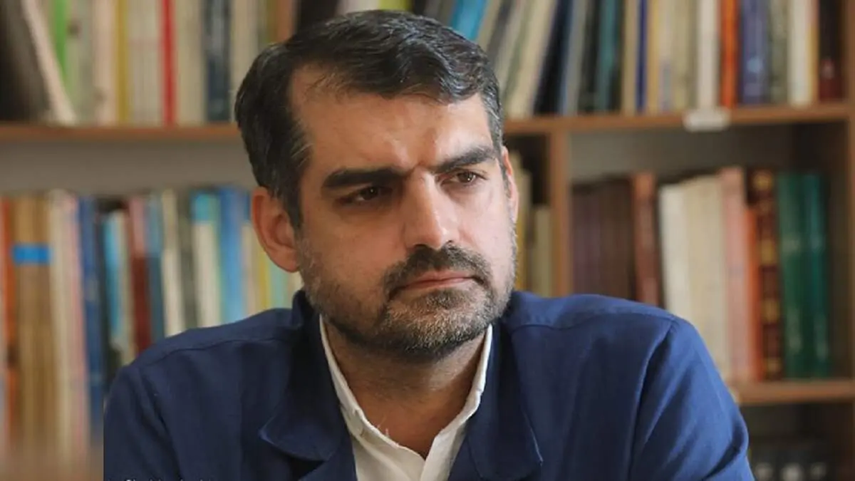 حمله عجیب نماینده قم به شورای نگهبان: زیر باد کولر نشستید ...