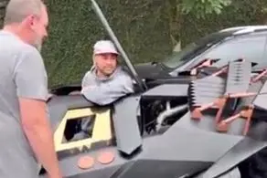 نیمار سوار بر ماشین بتمن دیده شد