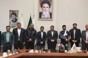 ۳ ستاره کشتى استخدام بانک ملی شدند