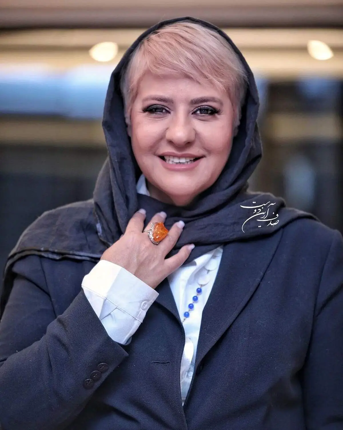 تیپ ساحلی رابعه اسکویی در کنار خلیج فارس