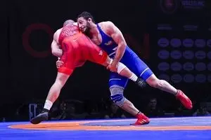 ​برد دشوار آذرپیرا در اولین کشتی/ فیلم