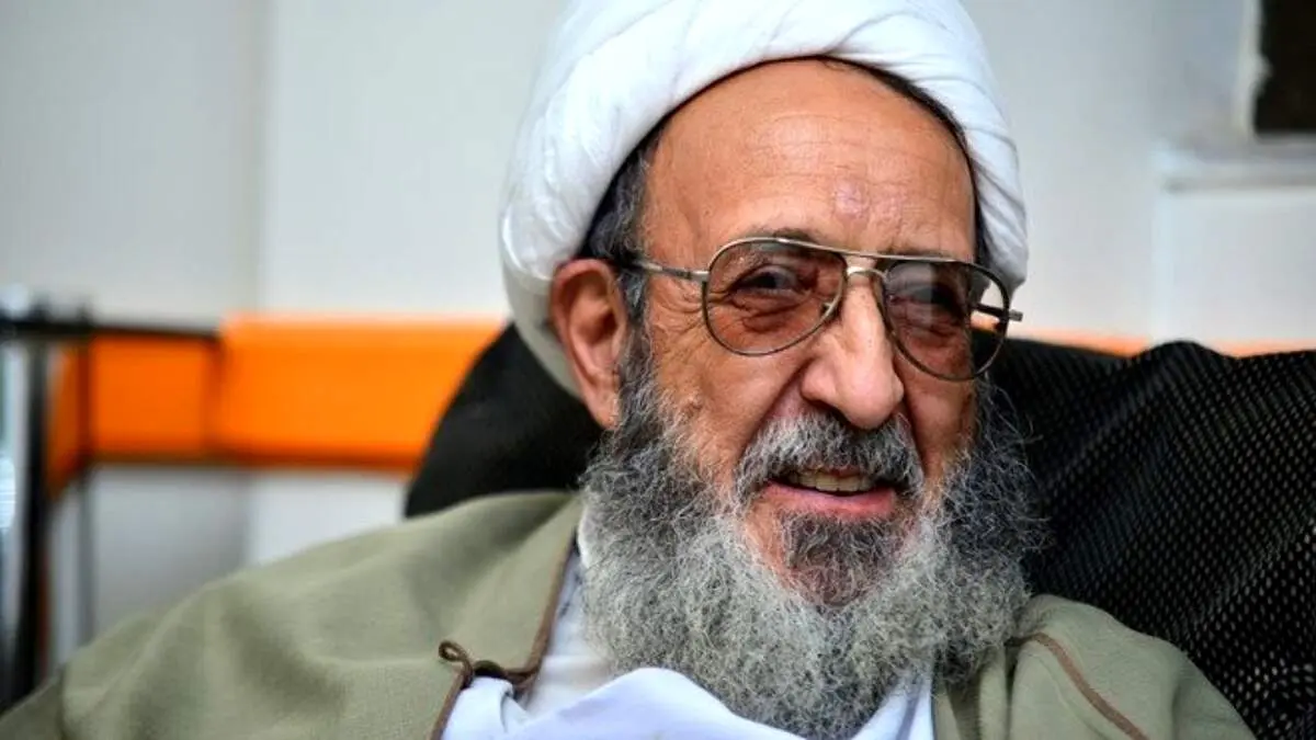شهرداری به جای تمرکز بر ساخت مسجد در پارک قیطریه به بهسازی خیابان‌ها بپردازد 
