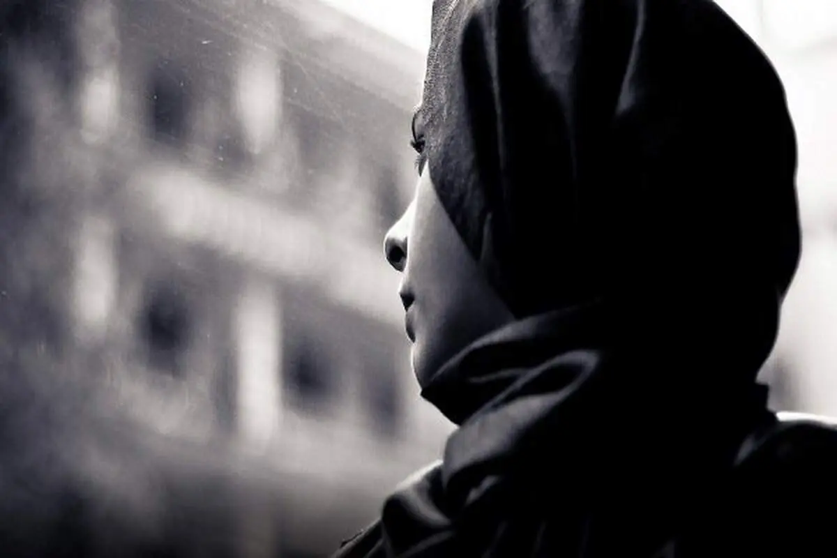زن صیغه‌ای: عکس صدها دختر و زن دیگر در گوشی شوهرم بود!