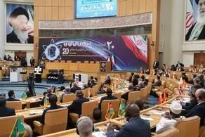 عقب نشینی نمی کنیم 