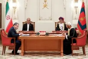 تمبر یادبود همکاری ایران و عمان رونمایی شد 