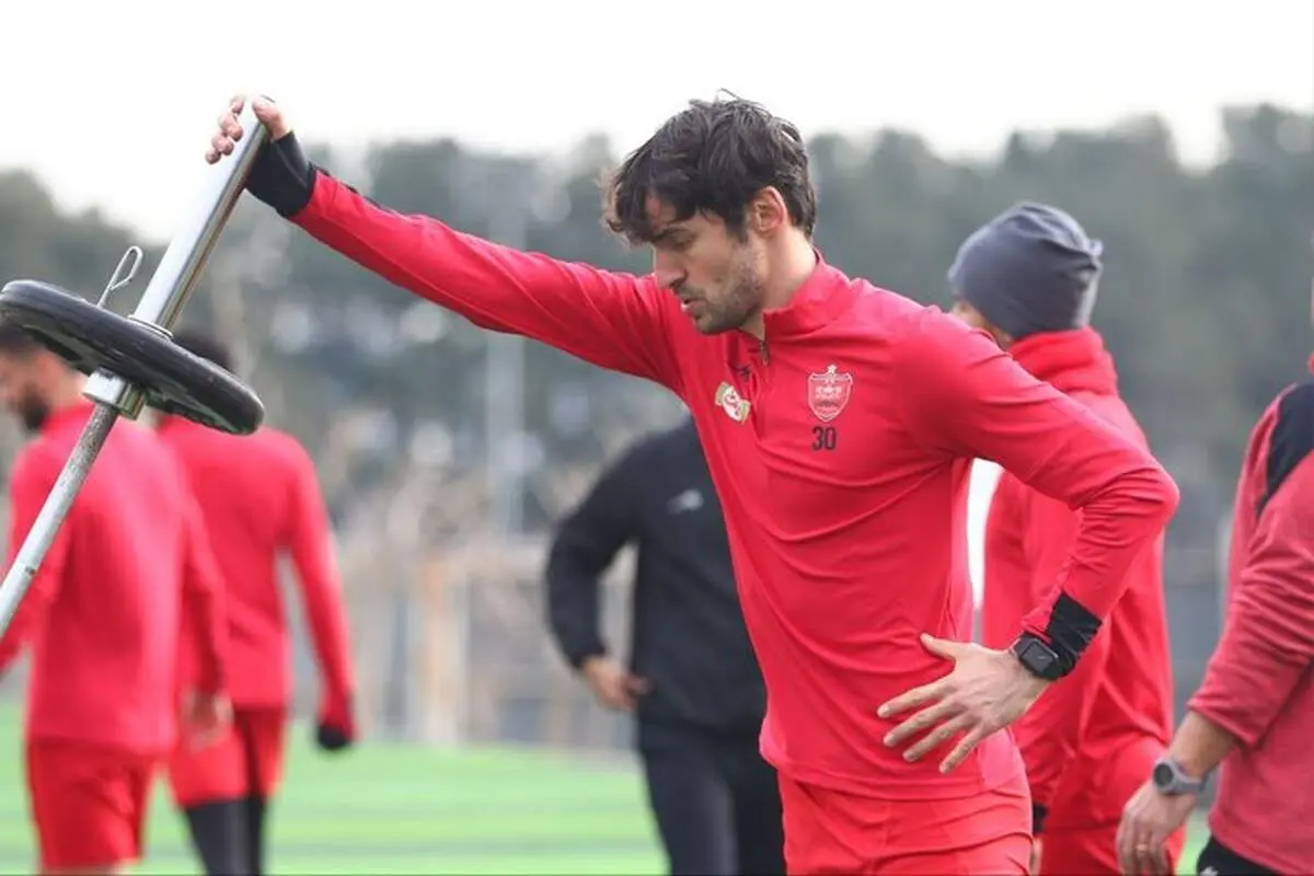 جانشین گولسیانی در پرسپولیس از خرم آباد آمد