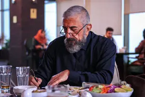 چهره جدید رضا کیانیان در جشنواره امسال