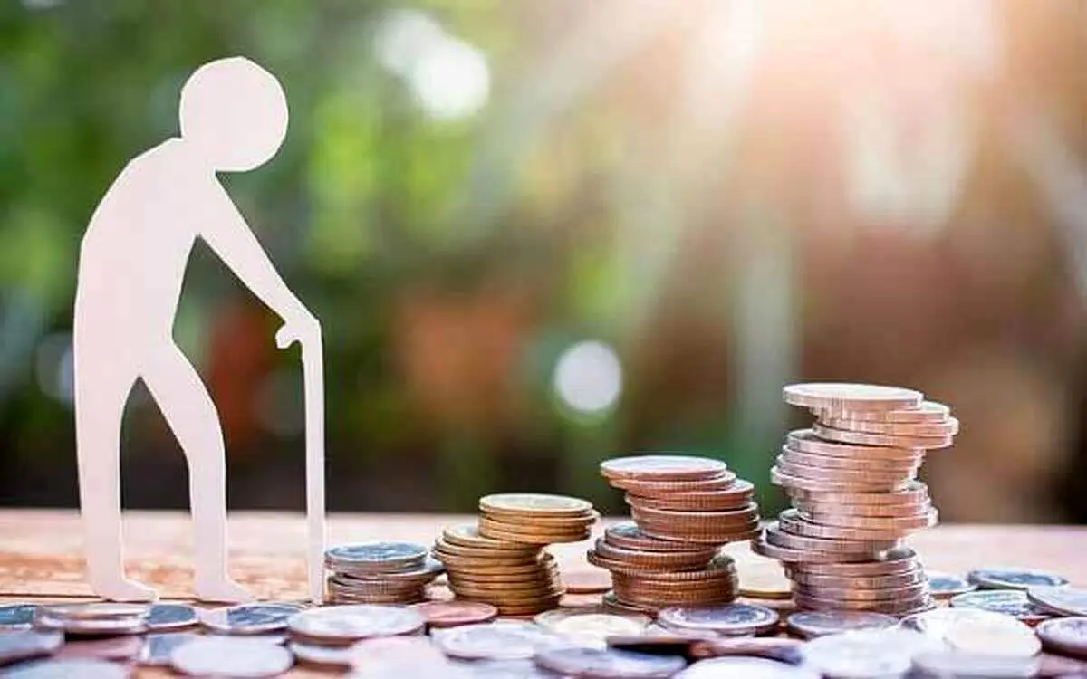 خبر مهم، بازنشستگان این مبلغ را با حقوق مهرماه دریافت می کنن/ جدول