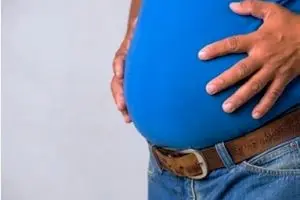 خطراتی که داشتن شکم بزرگ برای شما ایجاد می کند