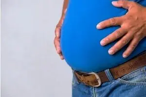 خطراتی که داشتن شکم بزرگ برای شما ایجاد می کند