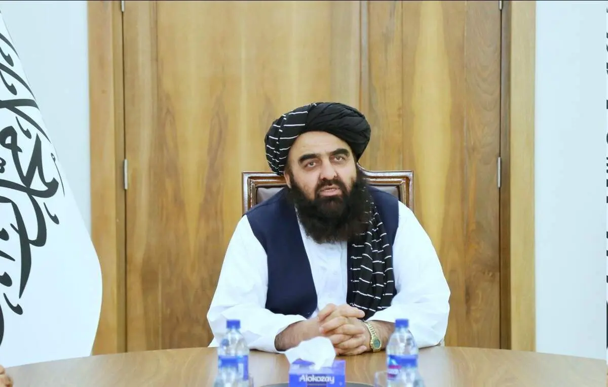 هیاتی از نمایندگان مجلس ایران با وزیر خارجه طالبان دیدار کردند + عکس 