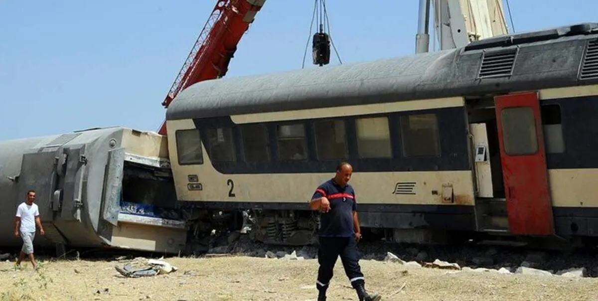 تصادف وحشتناک دو قطار+جزئیات