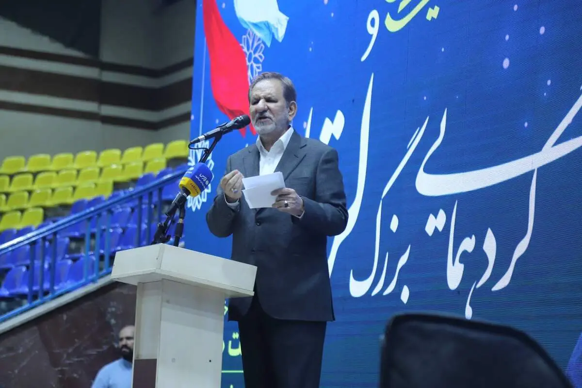 دولت آقای پزشکیان دولت سوم روحانی نیست بلکه دولت اول آقای پزشکیان است/ کسانی که می‌گویند ما دشمن مرحوم رئیسی بودیم متن مکتوب جلسات ما را بخوانند