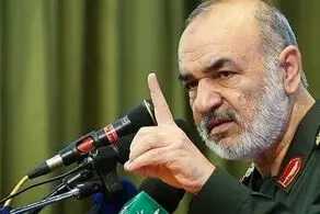 سردار سلامی: بیش از ۲۳۰ هزار شهید مانع از حذف ملت ایران شدند