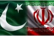 وضعیت قلعه تاریخی دزک بعد از حمله پاکستان به سراوان را ببینید + عکس 