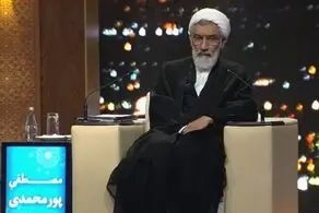  حل مشکلات اقتصادی صرفا راه حل اقتصادی ندارد