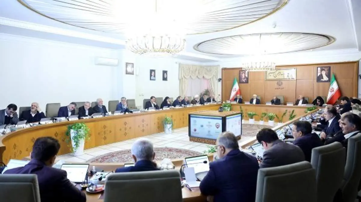 ارائه گزارش وزیر کشور در مورد حادثه کوی دانشگاه در جلسه هیئت دولت