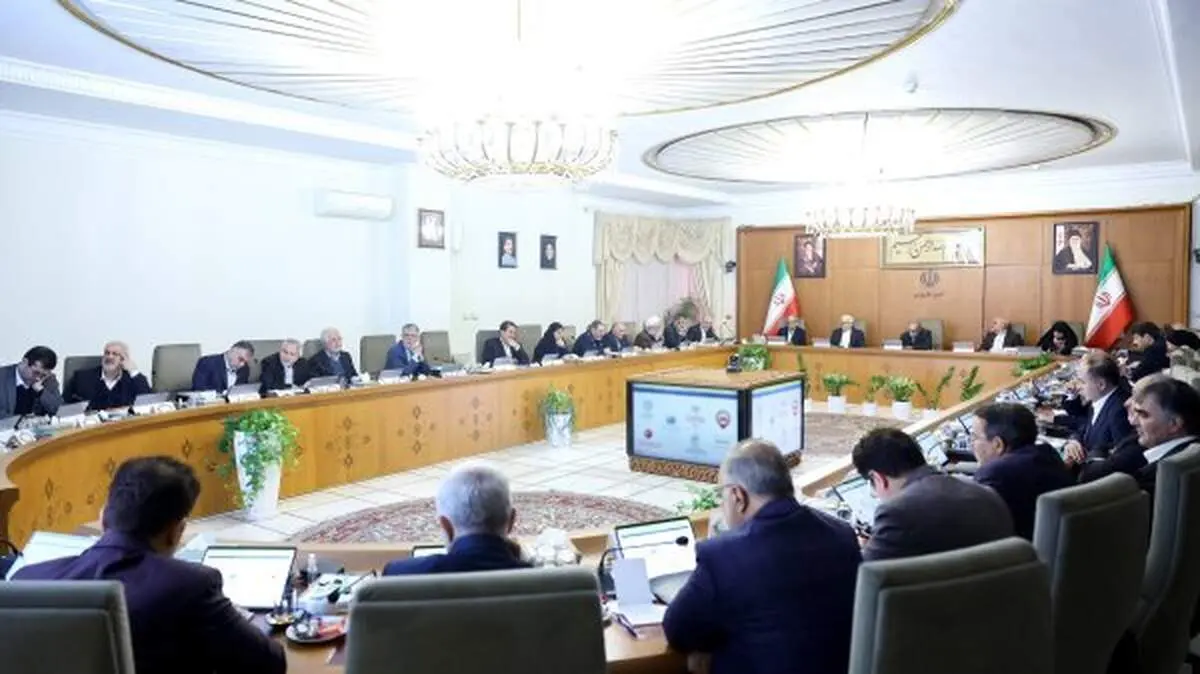 ارائه گزارش وزیر کشور در مورد حادثه کوی دانشگاه در جلسه هیئت دولت