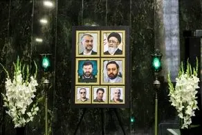عکس از گریه نمایندگان در صحن مجلس + ببینید 