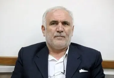 من با اینکه فرزند مسئولی برای تحصیل به خارج برود، مشکل ندارم ولی نباید رفتار دوگانه داشت