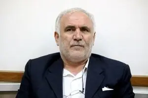 من با اینکه فرزند مسئولی برای تحصیل به خارج برود، مشکل ندارم ولی نباید رفتار دوگانه داشت