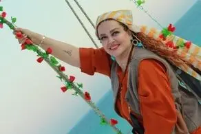 بهاره رهنما با سر و وضع عجیب بالاخره از ایران رفت!/ عکس
