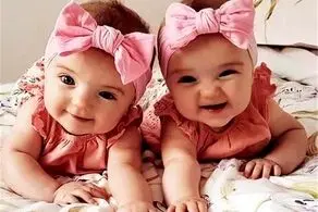 دوقلوهای عجیبی که با 1 سال اختلاف سن به دنیا آمدند! 