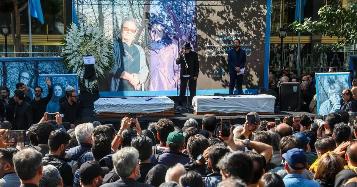دلنوشته غم‌انگیز بهنوش طباطبایی برای داریوش مهرجویی